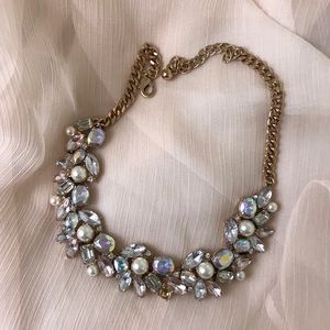 Chunky jewel necklace with gold hardware